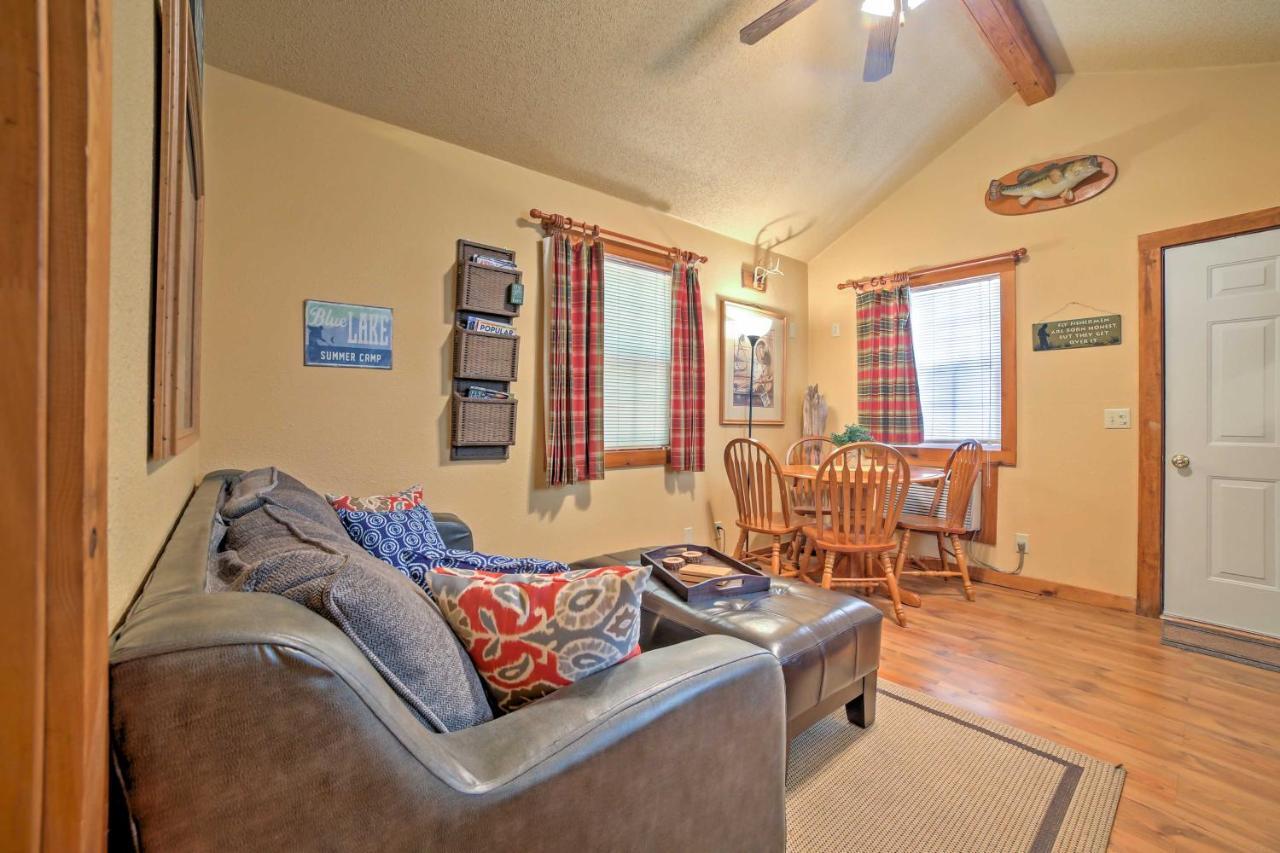 Branson Cabin With Deck Near Table Rock Lake! 외부 사진
